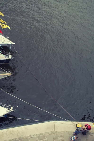 Yacht moored in the harbor — Stock Photo, Image