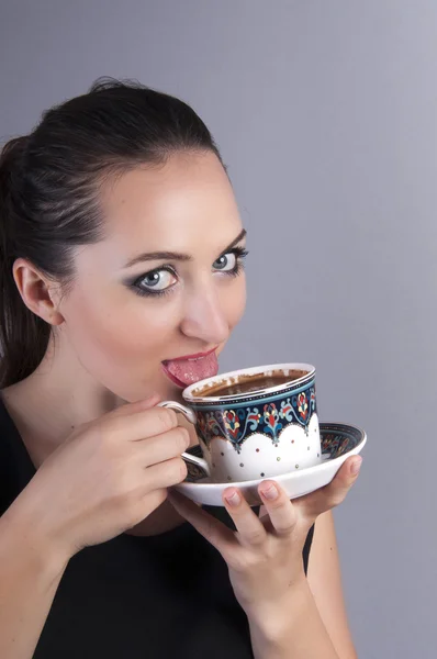 Business woman drink coffee — стоковое фото