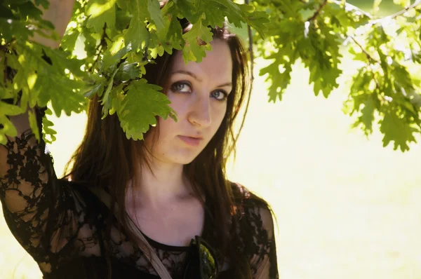 Brunette girl outdoor shots — Stock Photo, Image