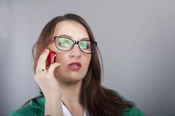 Donna d'affari che parla telefono — Foto Stock