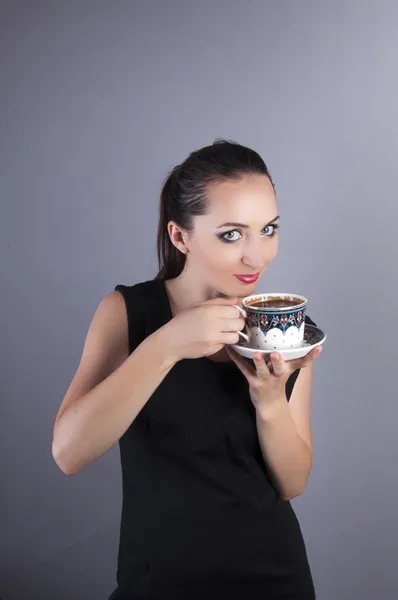 Mujer de negocios beber café — Foto de Stock