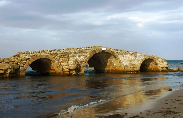 Stary Most w gruzach, wyspa zakynthos — Zdjęcie stockowe