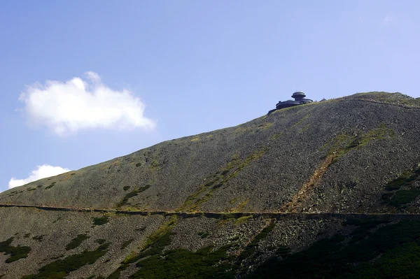 Sniezka 峰山避难 — 图库照片