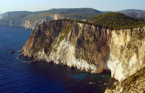 Costa con scogliera, isola di Zante — Foto Stock