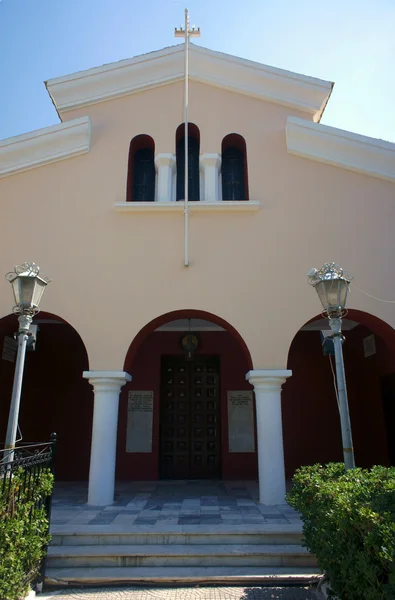 Porta de entrada para a igreja na ilha de Zakynthos — Fotografia de Stock