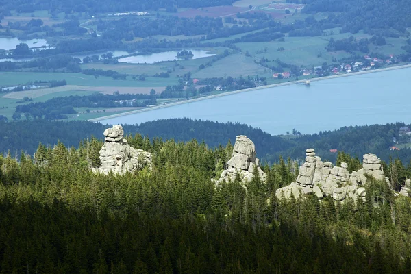 Rocce nelle montagne di Karkonosze — Foto Stock