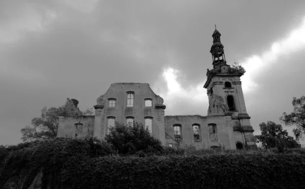 Ruine de l'église évangélique — Photo