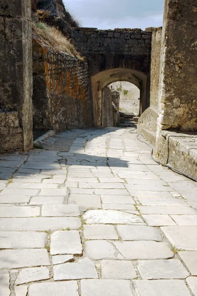 Gateway in palaio frourio, corfu stad — Stockfoto