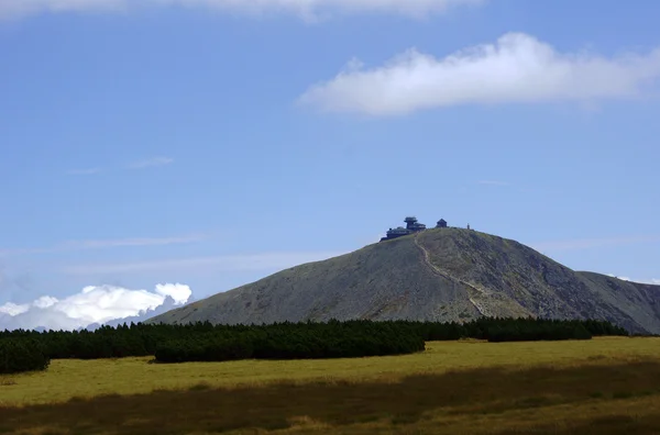 Sniezka pico em Karkonosze montanhas — Fotografia de Stock