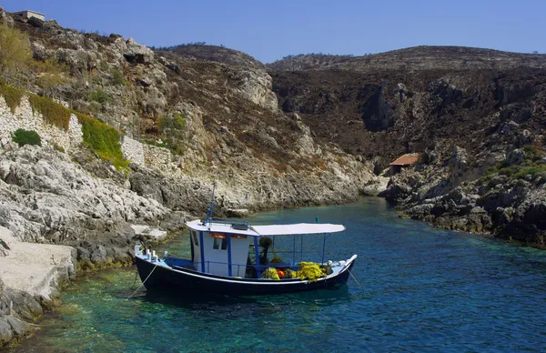 Smack w zatoce, wyspa zakynthos — Zdjęcie stockowe