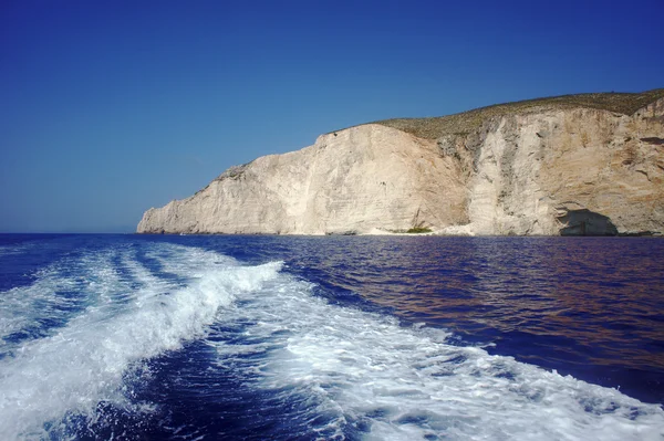 Penhasco rochoso na ilha de Zakynthos — Fotografia de Stock