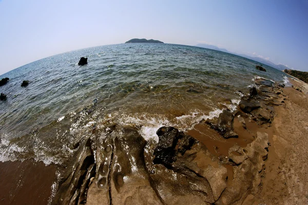 岩石海滩, 扎金索斯岛, 希腊 — 图库照片