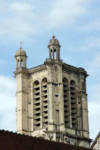 Toren van de kathedraal troye — Stockfoto