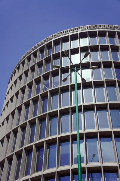 円形の modernistic 建物 — ストック写真