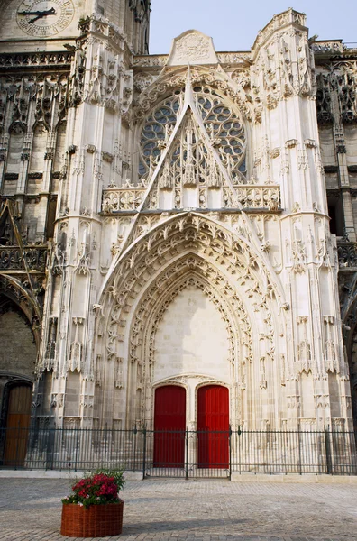 Catedral gótica de São Pedro e São Paulo — Fotografia de Stock