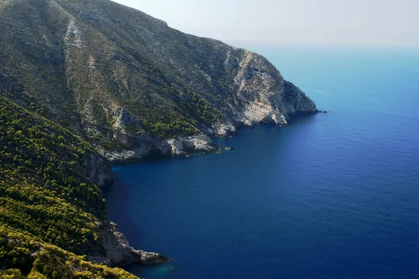 Δάσος, θάλασσα και βουνά — Φωτογραφία Αρχείου