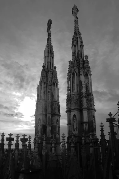 Torres na igreja Catedral — Fotografia de Stock