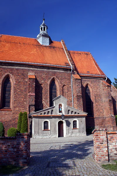 Gotische parochiekerk — Stockfoto