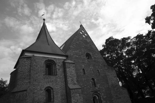 Gotický klášterní kostel — Stock fotografie