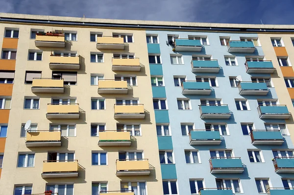 De gevel van het gebouw — Stockfoto