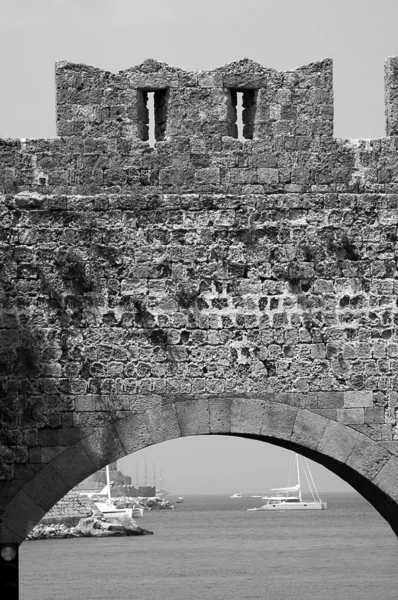 Gateway in citadel van Rhodos — Stockfoto