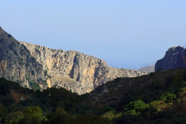Скалы на острове Крит — стоковое фото