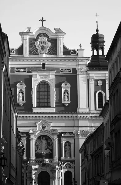 Facciata barocca della chiesa — Foto Stock