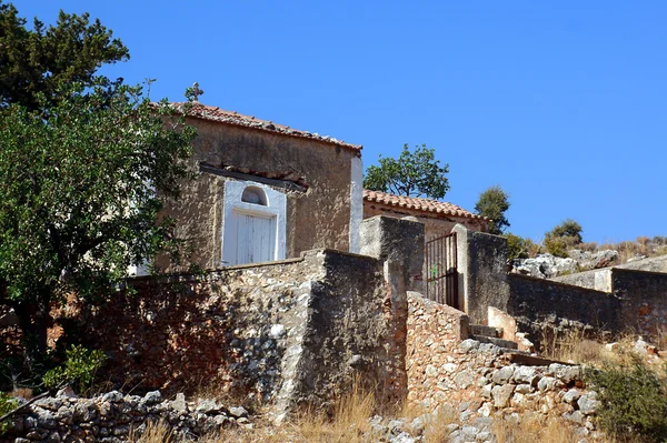 De ruïnes van de orthodoxe kapel — Stockfoto