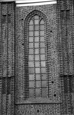 Gotik katedral pencere