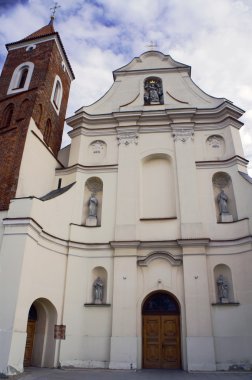 Barok kilise Gotik bir kule ile
