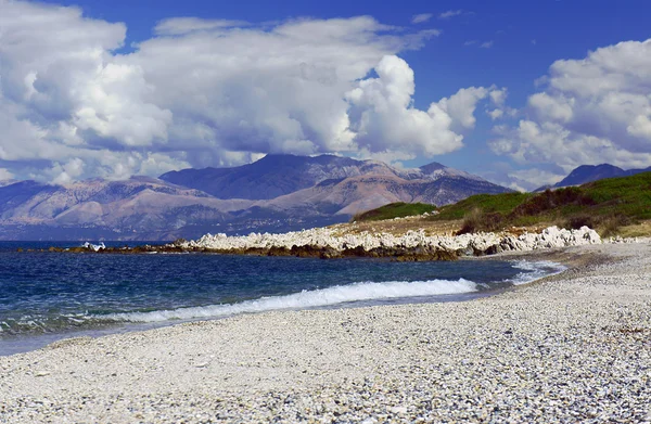 Costa dell'isola di Corfù — Foto Stock