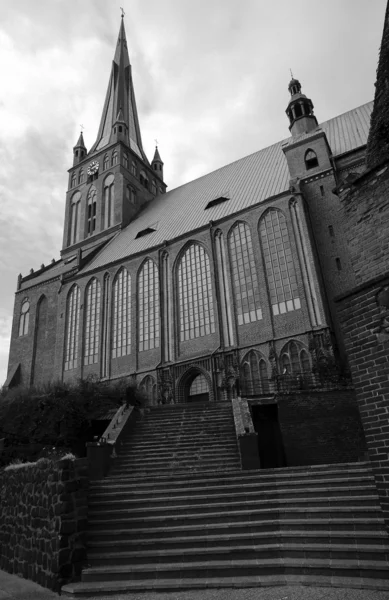 楼梯对哥特式大教堂教会 — 图库照片