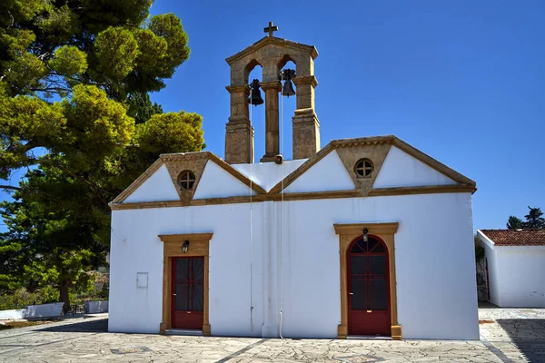 Una Cappella Bianca Ortodossa Con Campanile Sull Isola Creta Grecia — Foto Stock