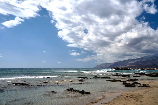 Felsküste Und Steinmole Eines Kleinen Hafens Auf Kreta Griechenland — Stockfoto