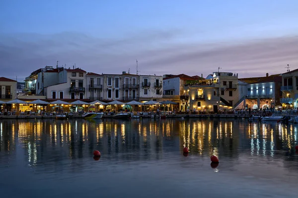 Tavernák Rethymno Város Kikötőjében Este Görögországi Kréta Szigetén — Stock Fotó