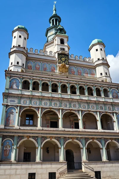 Facciata Con Portici Dello Storico Municipio Rinascimentale Poznan — Foto Stock