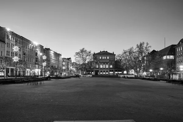 Plaza Edificios Decorados Para Noche Navidad Poznan Monocromo — Foto de Stock