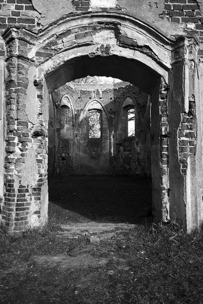 Entrance Brick Dilapidated Church Poland Monochrome — Stockfoto