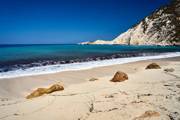 Homok Sziklák Petani Öböl Partján Kefalonia Szigetén Görögországban — Stock Fotó