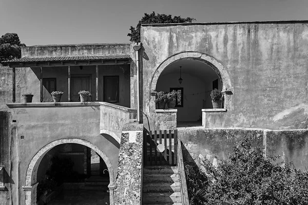 Klášter Arkadi Budovy Pravoslavného Kláštera Ostrově Kréta Řecko Monochrom — Stock fotografie