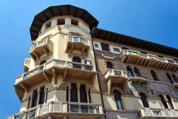 Facade Historic Townhouse Balcony Shutters City Padua Italy — Stok fotoğraf