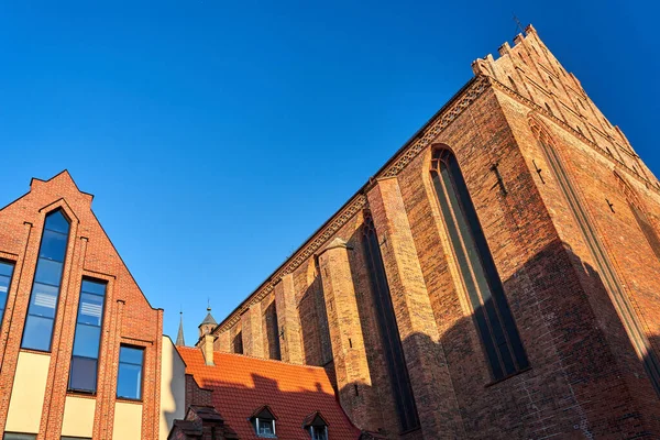 Bakstenen Gebouw Van Historische Katholieke Kerk Stad Torun Polen — Stockfoto