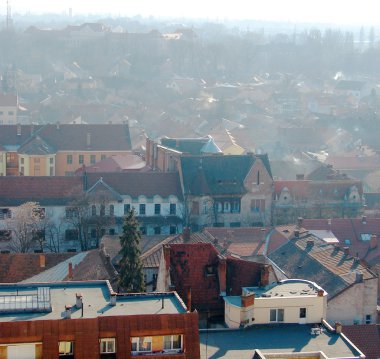 inşa alanında gösterilen çatı arasında kentsel sahne