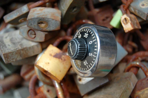 Padlocks of love — Stock Photo, Image