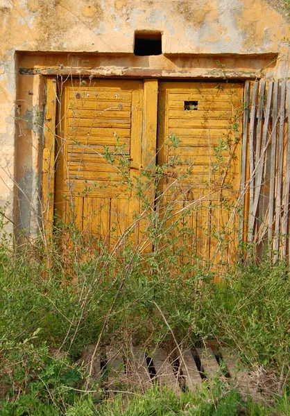 美しい素朴なドアの詳細 — ストック写真