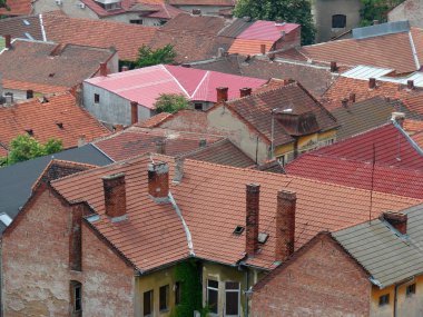 inşa alanında gösterilen çatı arasında kentsel sahne
