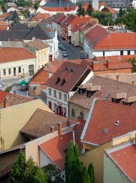 Escena urbana a través de área construida — Foto de Stock