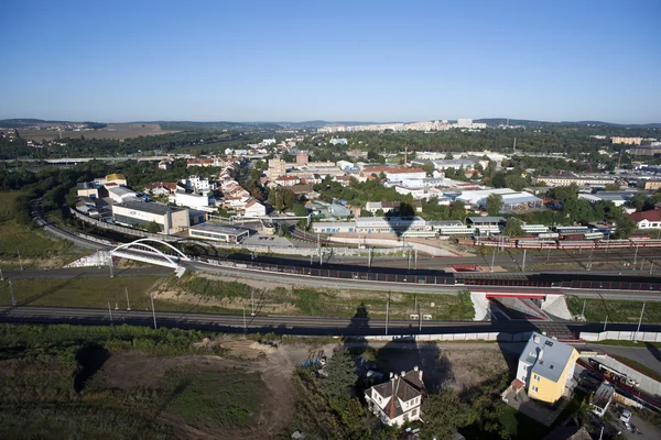 Vista aérea muy detallada de la ciudad con ferrocarriles, carreteras, fábrica —  Fotos de Stock