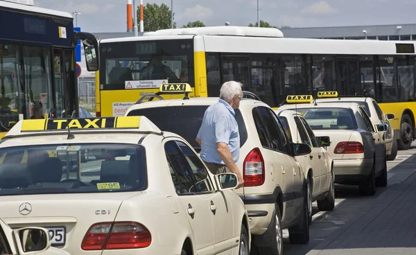 Road traffic — Stock Photo, Image