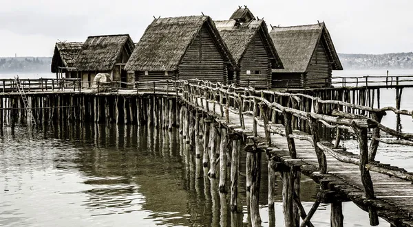 Stilt hus på sjön Constance — Stockfoto